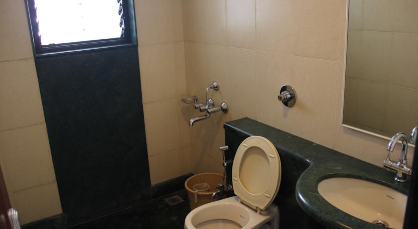 Sudarshan Hotel 2*